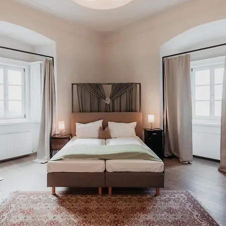 Freigut Thallern Penzion 3*