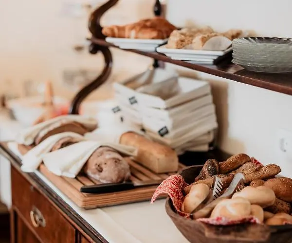 弗莱古特塔棱酒店 冈姆波尔茨基尔兴